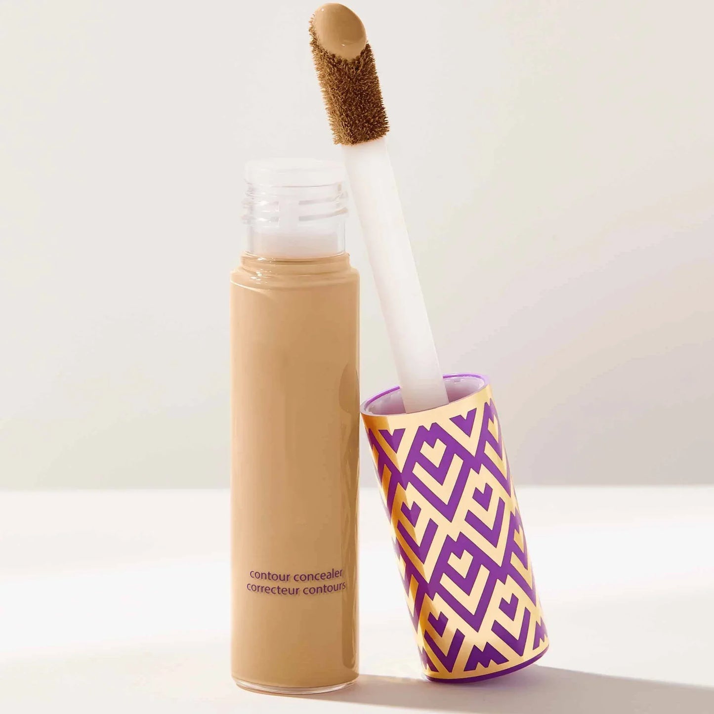 Tarte Shape Tape™ – Corrector Líquido de Alta Cobertura